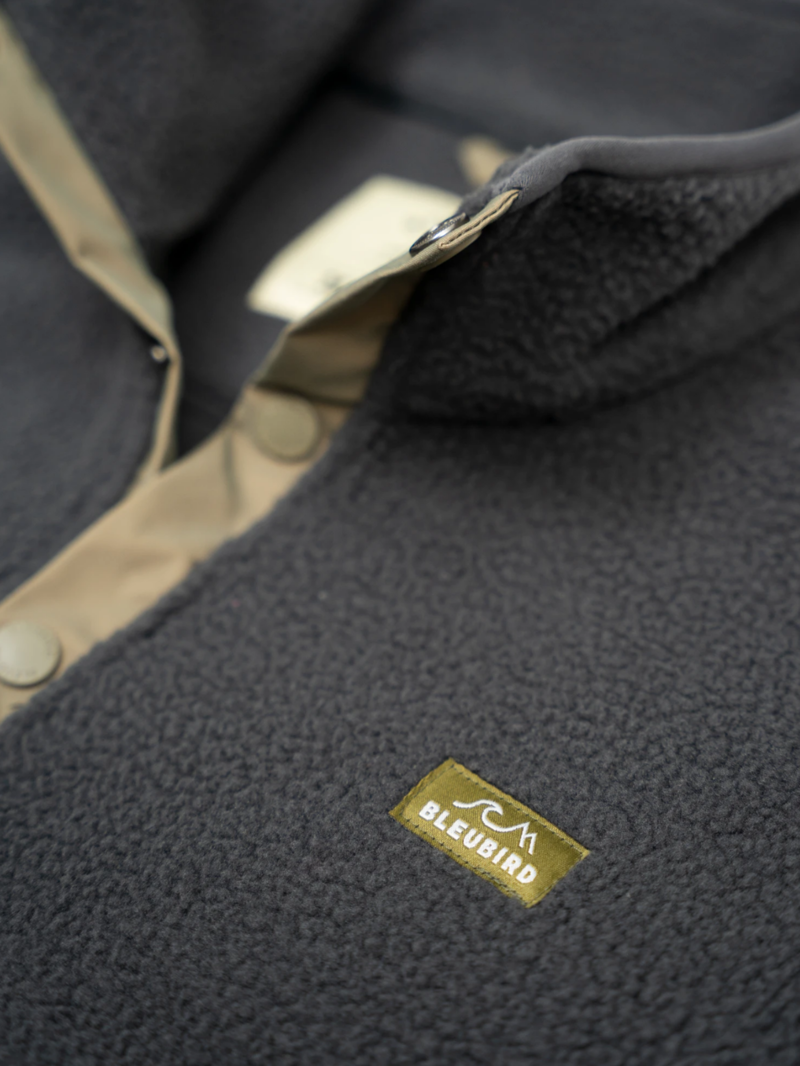 Bleubird Nevada Fleece in Charcoal-2