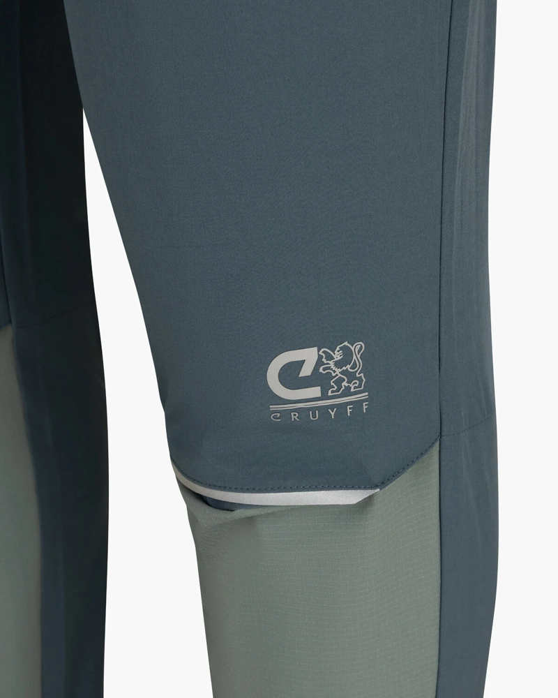 Cruyff Men's Agate Trackpants in Slate Green-4