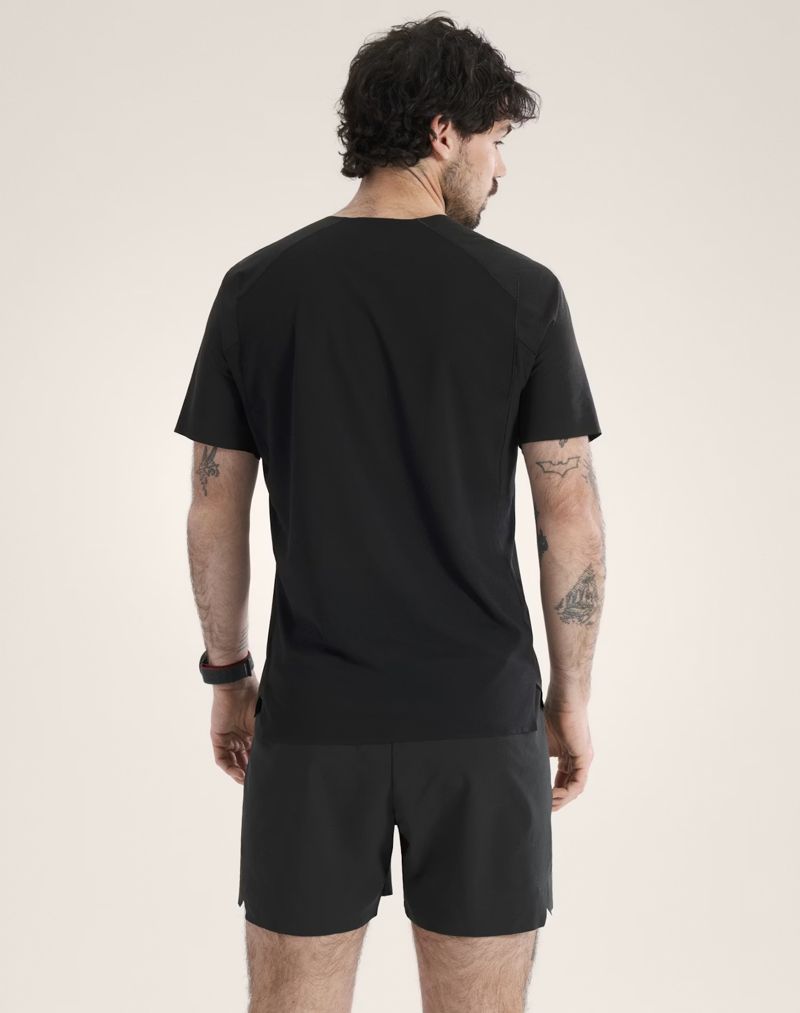 Arc'teryx Men's Norvan Downword Logo Tee in Black-3