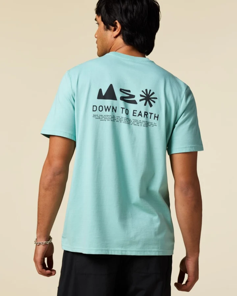 Cotopaxi Men's Mountain Magic T-Shirt in Tide Pool-3