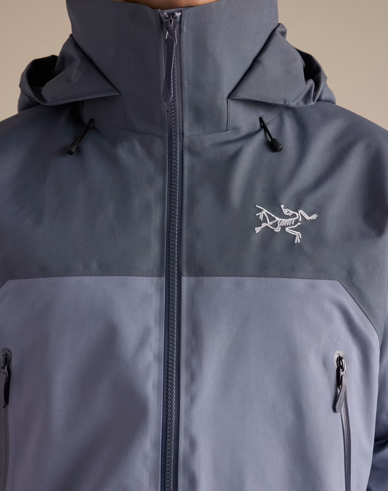 Arc'teryx Men's Beta AR Jacket in Dark Stratus/Stratus-6