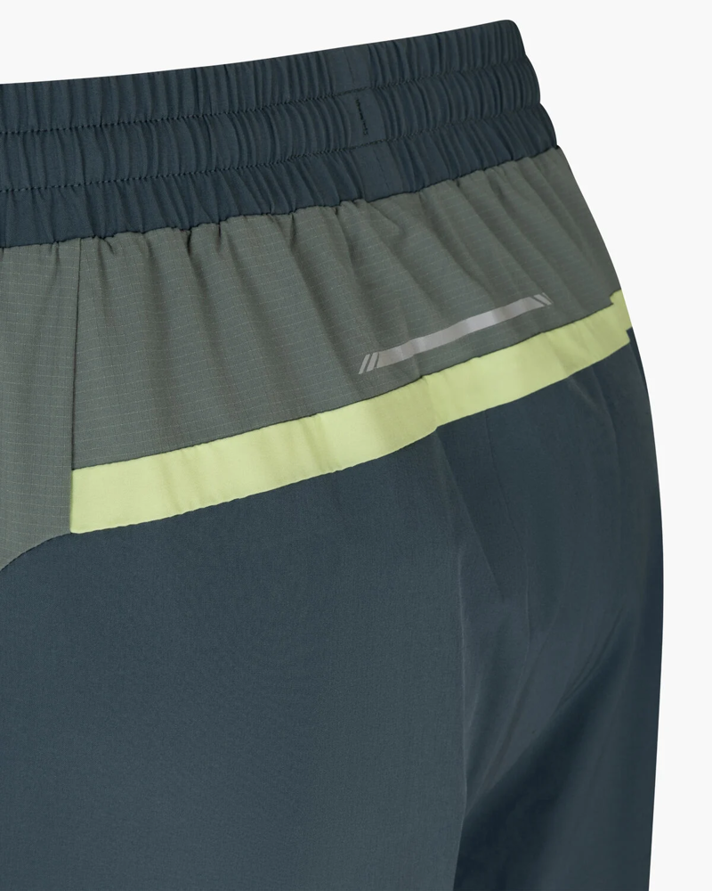 Cruyff Men's Agate Trackpants in Slate Green-5