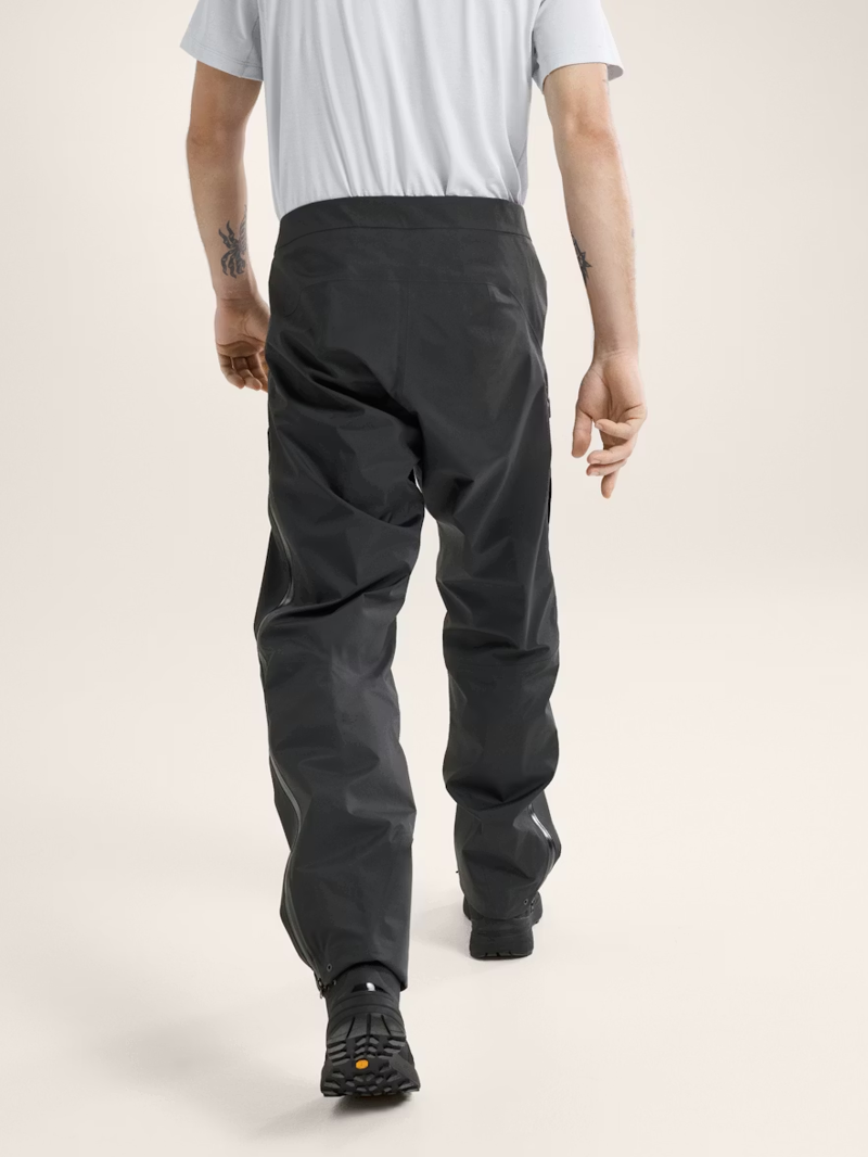 Arc'teryx Men's Beta Pants in Black-4