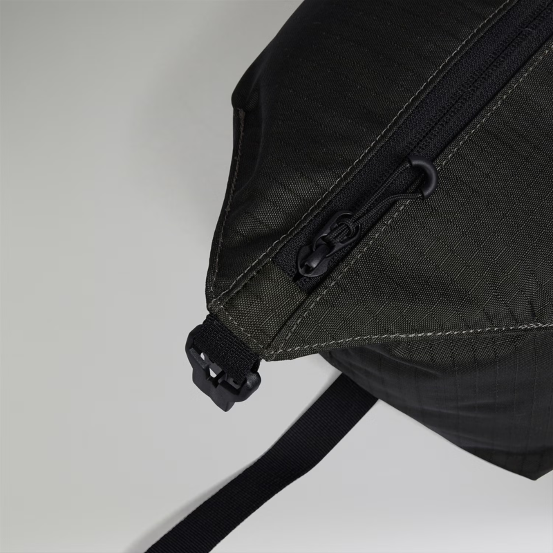 Berghaus Wanderwise Packing Cube in Peat Brown - Large-4