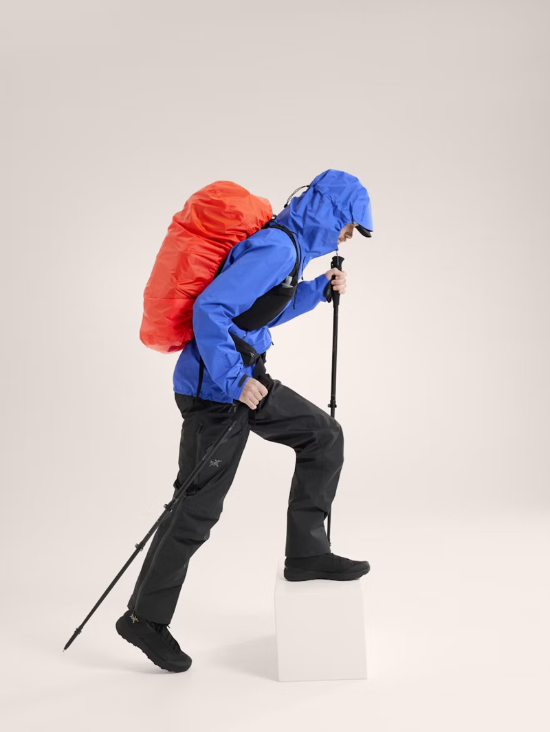 Arc'teryx Men's Beta Pants in Black-6