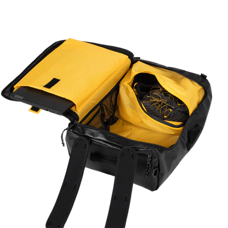 Mountain Equipment Carry On Bag in Black-8