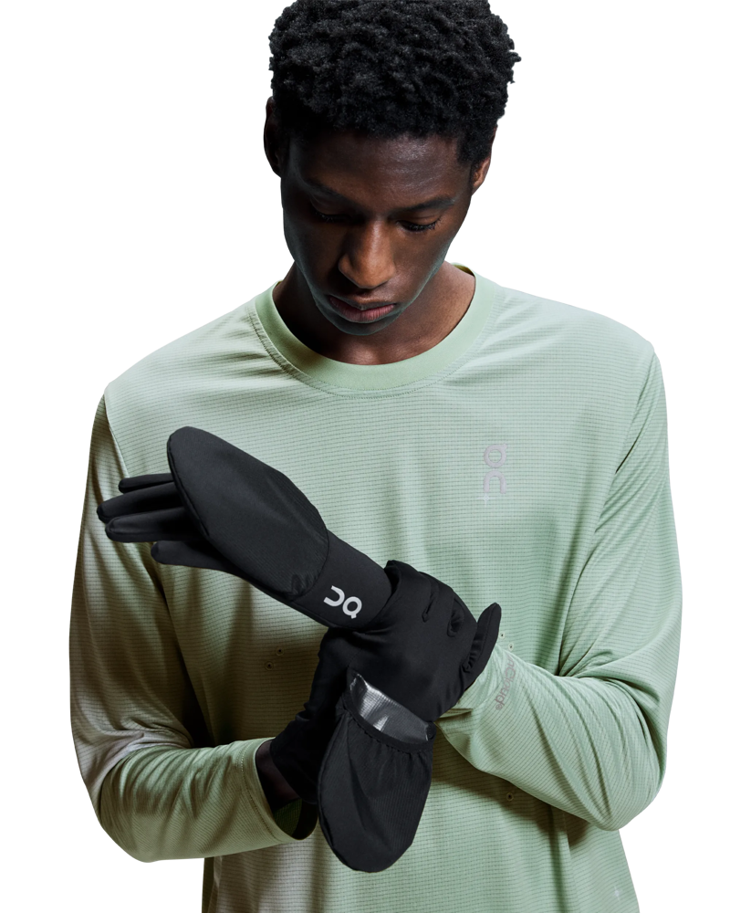 On Running Core Glove in Black-1