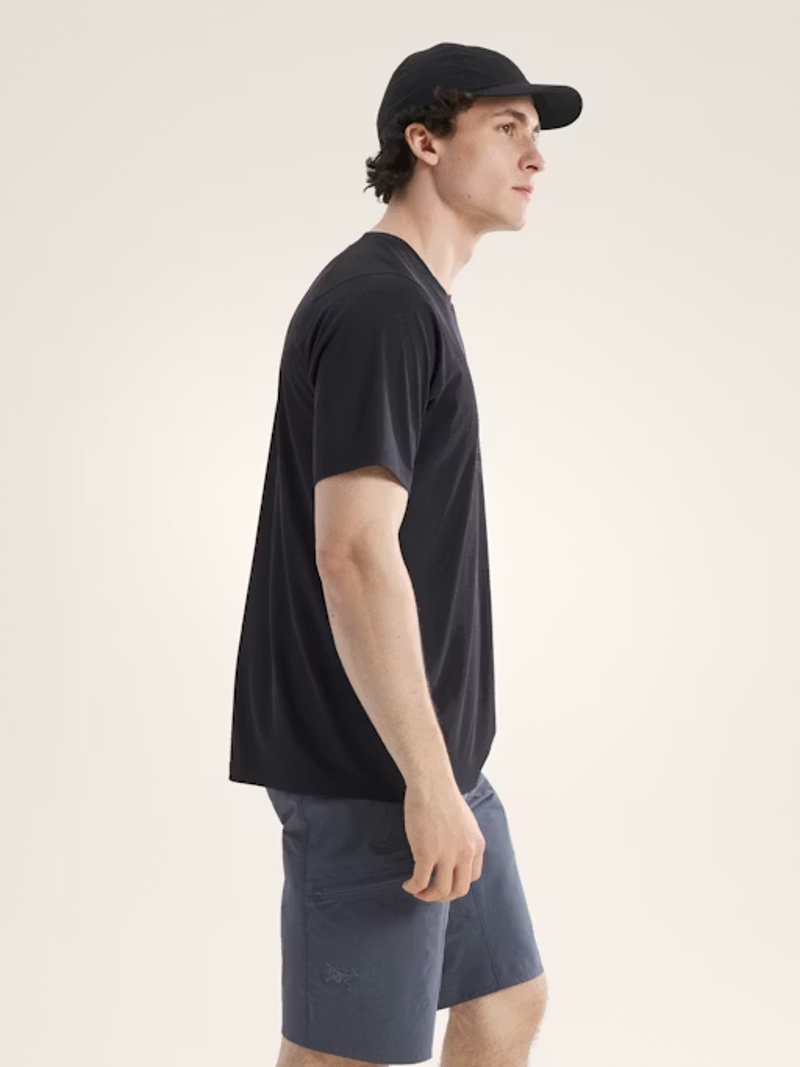 Arc'teryx Men's Cormac Logo Tee in Black-5