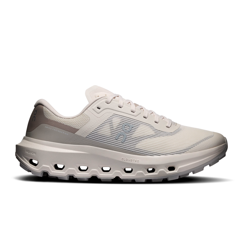 On Running Women's Cloudvista 3 in Pearl/Cinder