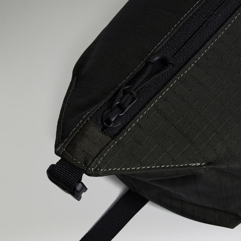 Berghaus Wanderwise Packing Cube in Peat Brown - Medium-4