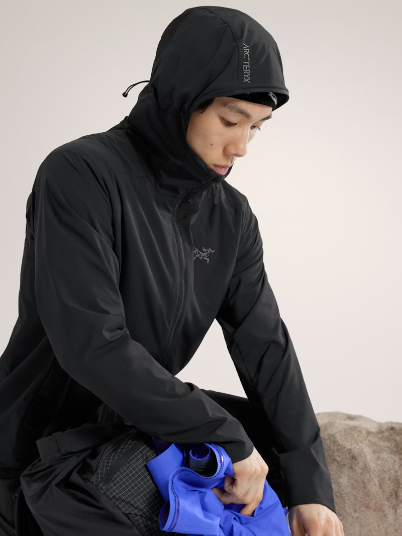 Arc'teryx Men's Atom SL Hoody in Black-6