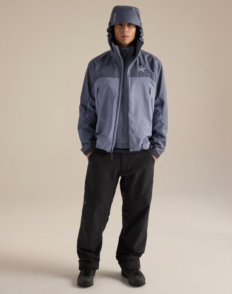 Arc'teryx Men's Beta AR Jacket in Dark Stratus/Stratus-9