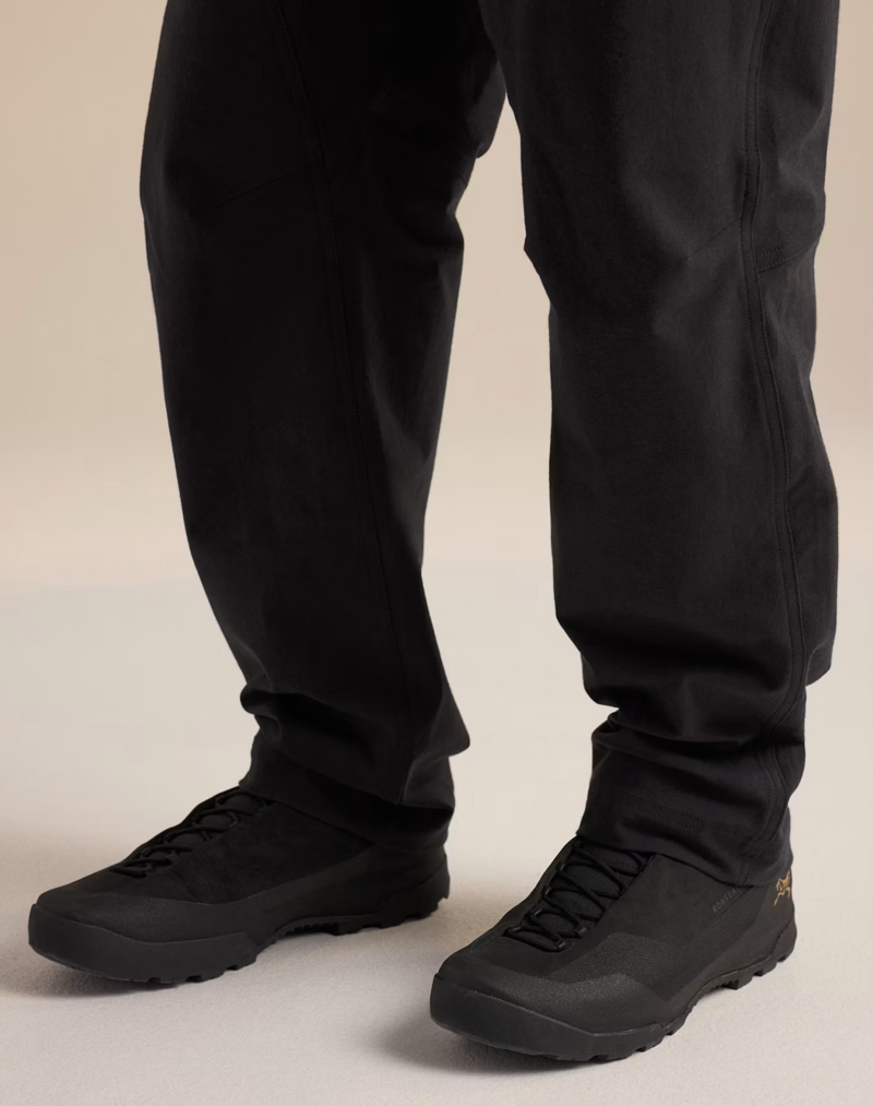 Arc'teryx Men's Cronin AR Pant in Black-4