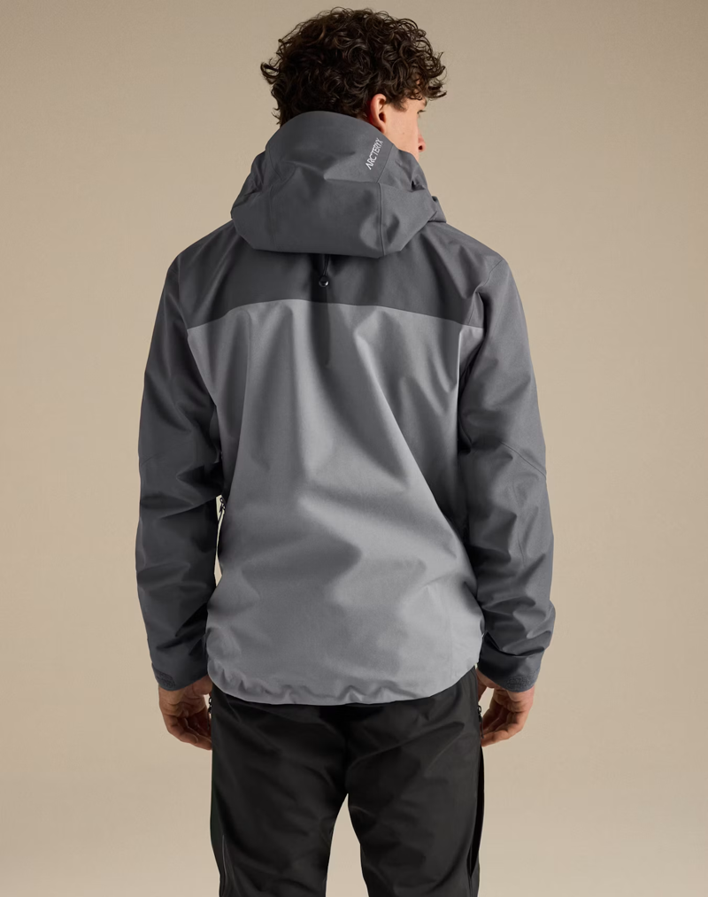 Arc'teryx Men's Beta AR Jacket in Cloud/Void-4