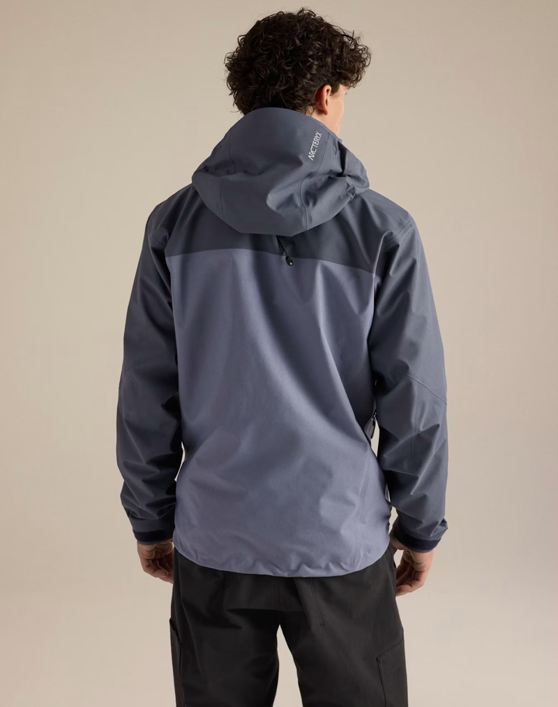 Arc'teryx Men's Beta AR Jacket in Dark Stratus/Stratus-3