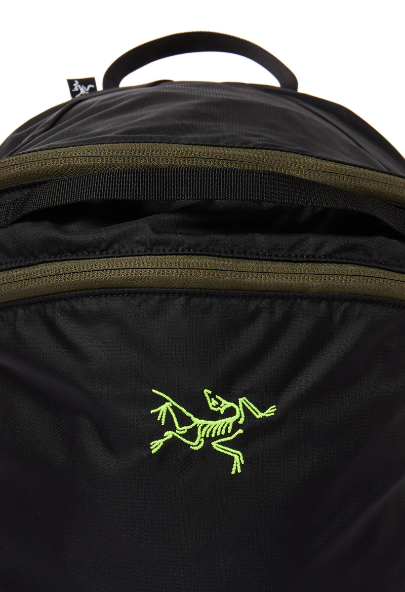 Arc'teryx Heliad 15 Backpack in Spotlight-3