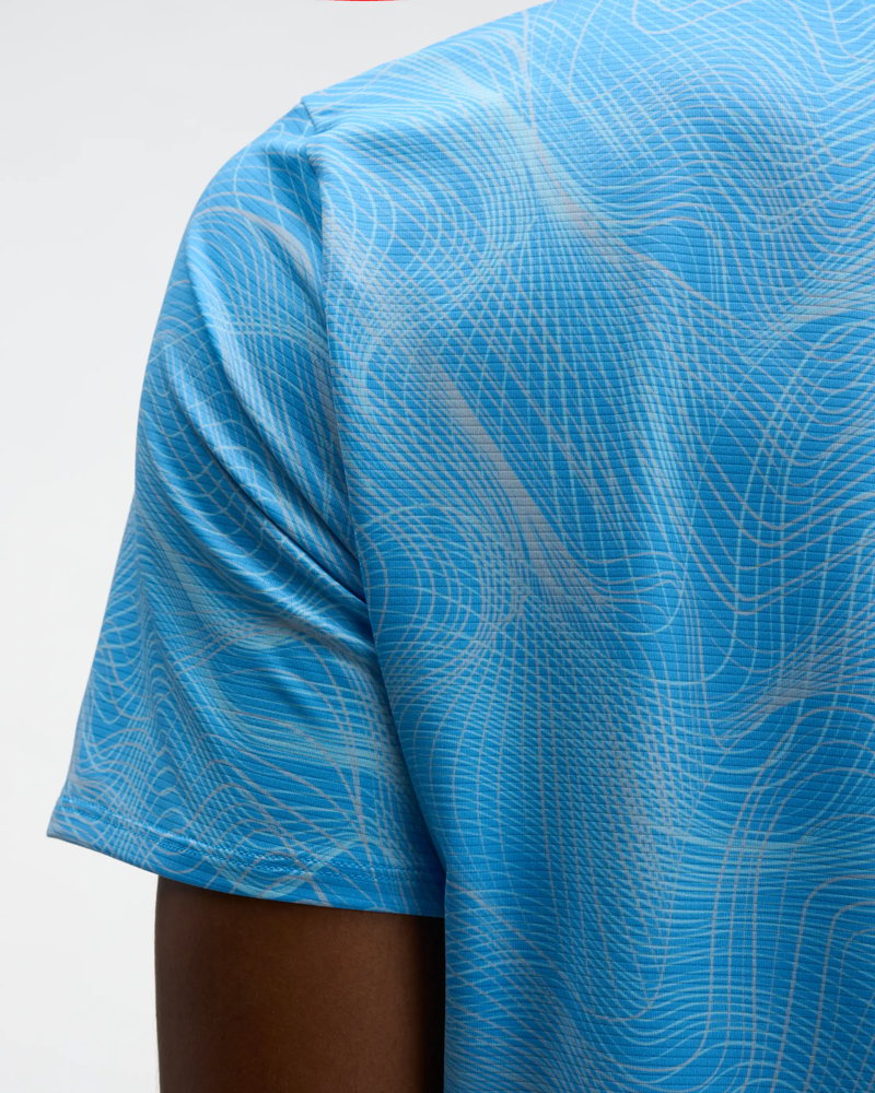 Hoka Men's EveryRun Tee in Mineral Blue Print-4