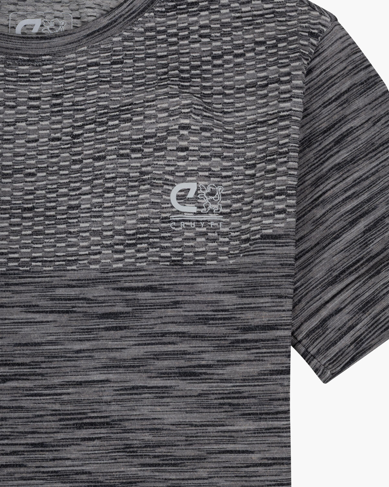 Cruyff Kid's Aquatic Tee in Black-2