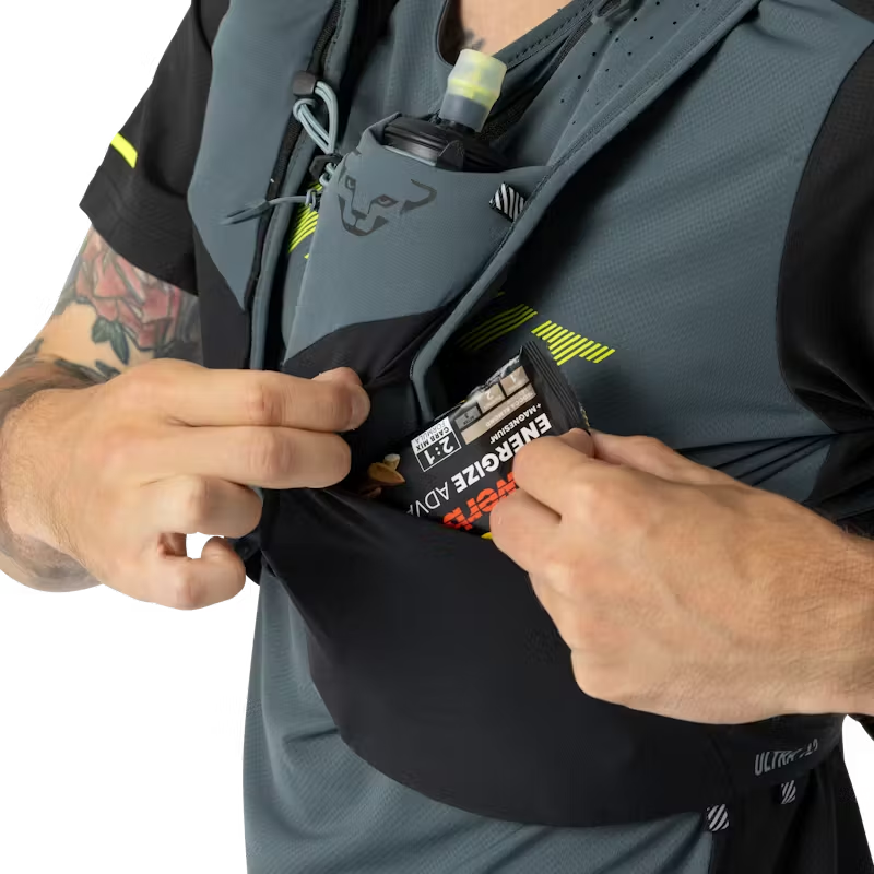 Dynafit Ultra 12 Vest in Cinder/Black Out-3