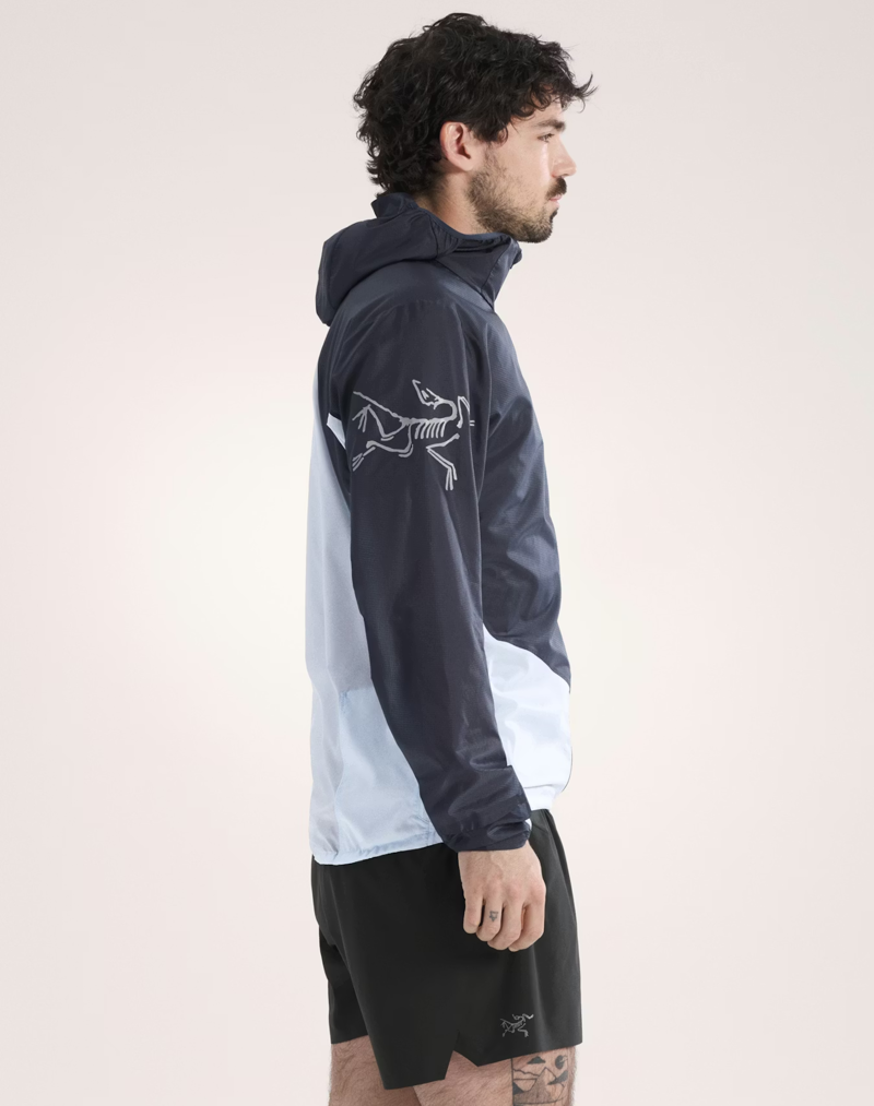 Arc'teryx Men's Norvan Windshell Hoody in  Dark Stratus/Alpine Blue-3