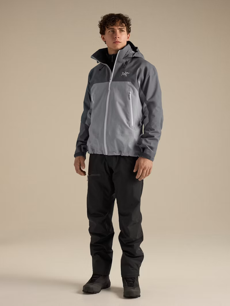 Arc'teryx Men's Beta AR Jacket in Cloud/Void-2