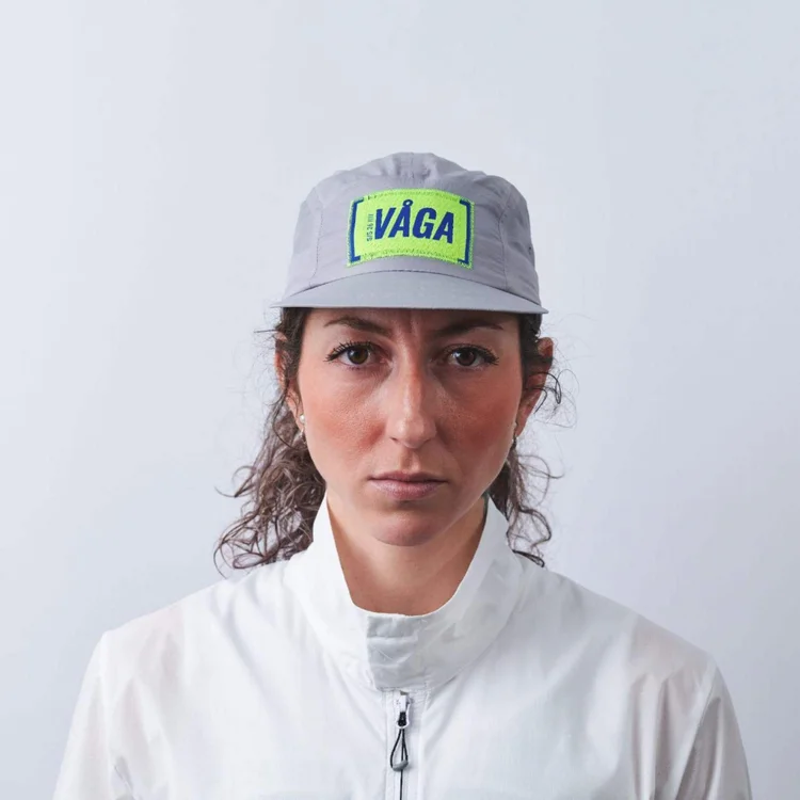 Vaga Feather Edge Cap in Aluminium Grey-4