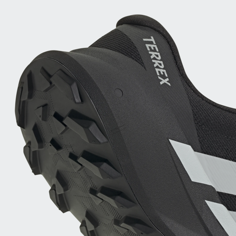 Adidas Men's Terrex Agravic SL in Carbon Black/Grey 2/Carbon Black-7