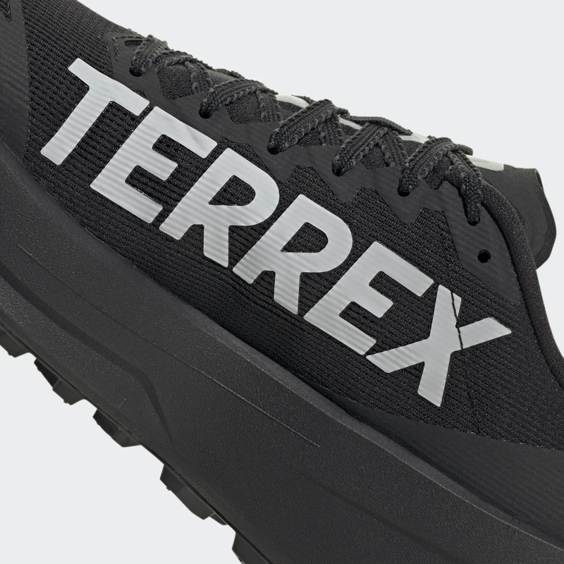 Adidas Men's Terrex Agravic SL in Carbon Black/Grey 2/Carbon Black-6