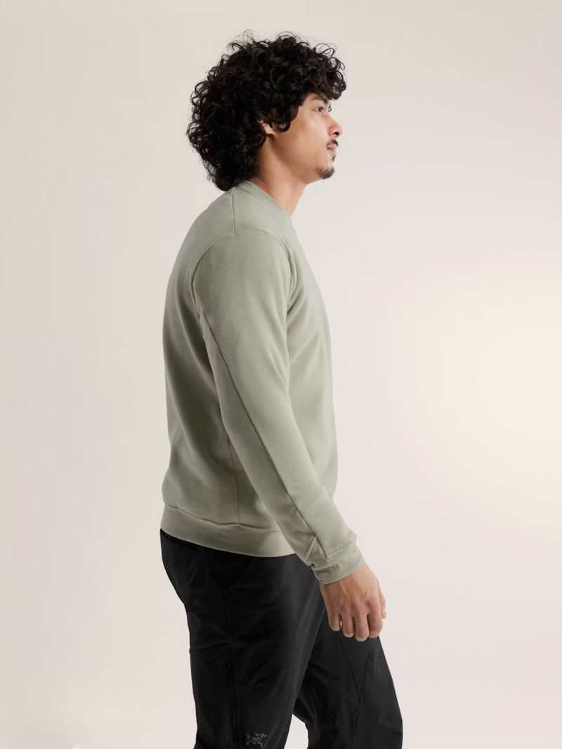 Arc'teryx Men's Emblem Crew Neck Fleece Pullover in Habitat-4