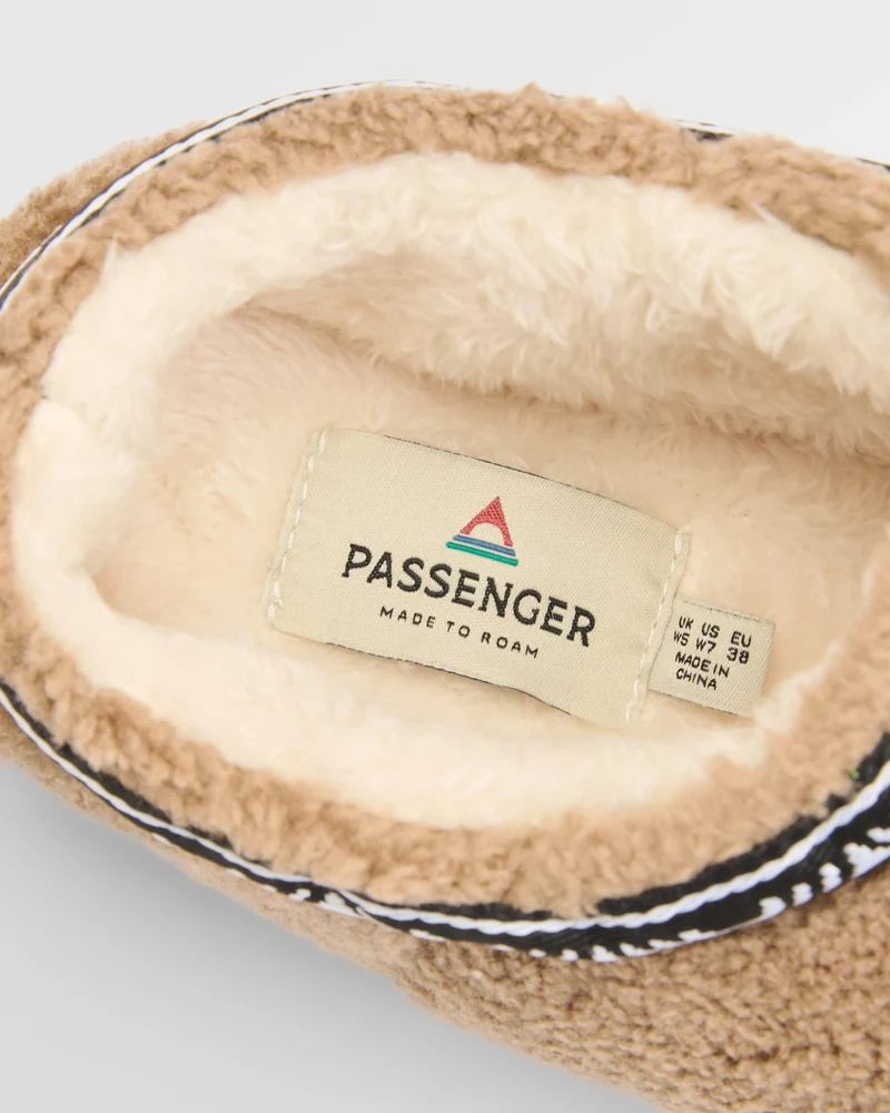 Passenger Ember Sherpa Fleece Slipper in Biscuit-1