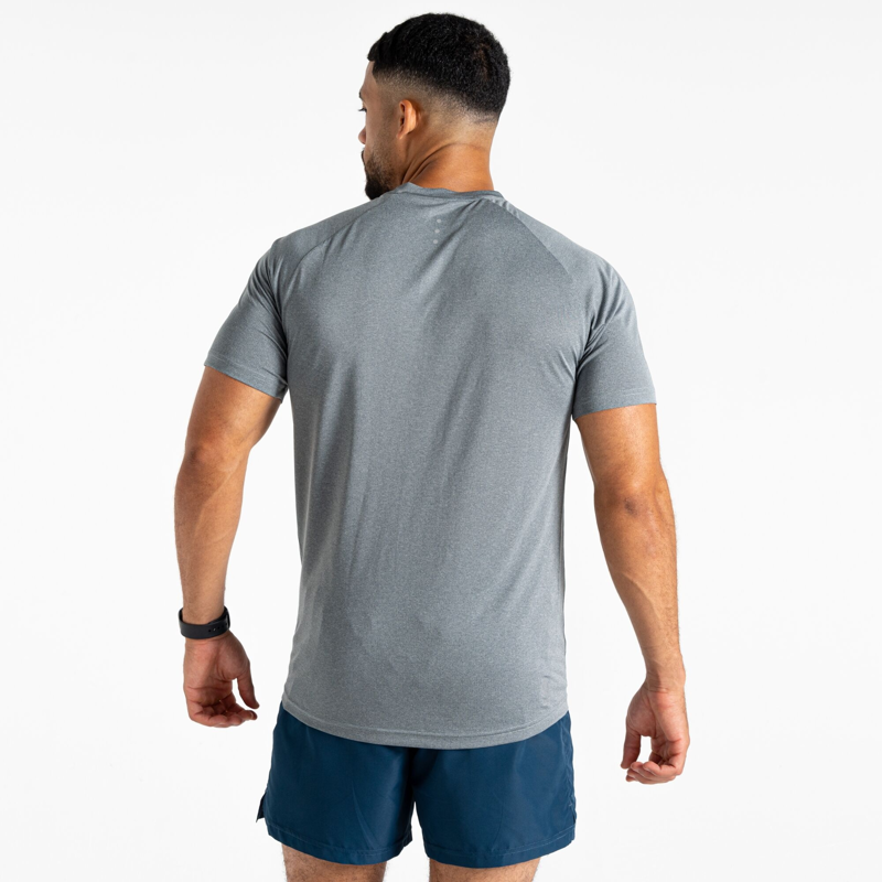 Dare2b Men's Accelerate Fitness Tee in Lead Grey-5