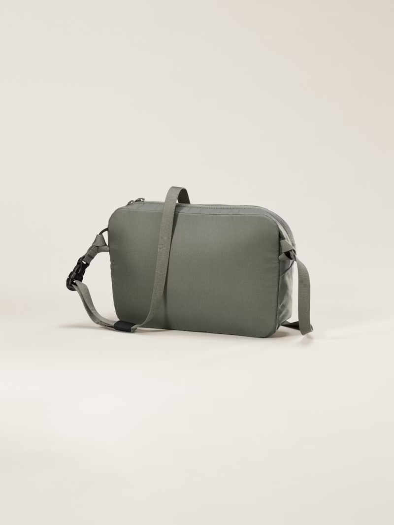 Arc'teryx Heliad Crossbody in Forage-1