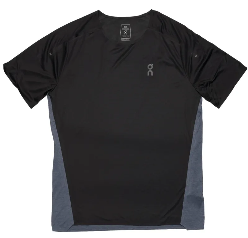 On Running Men's Performance T-Shirt in Black/Dark 