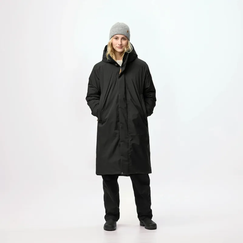 Fjallraven Women's Övik GTX Padded Parka in Black-2