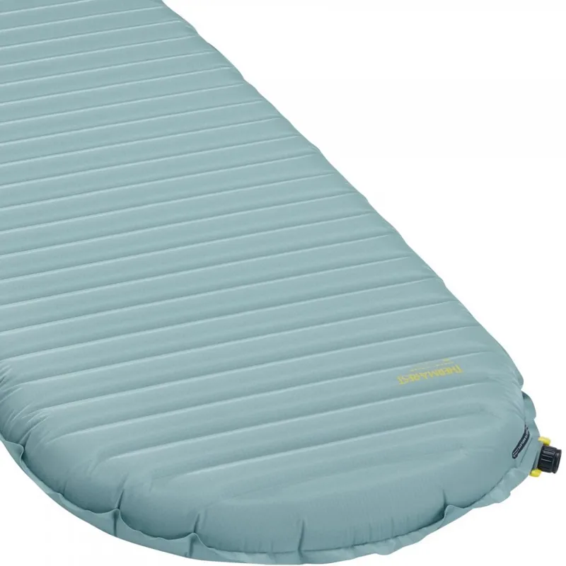 Thermarest NeoAir Xtherm NXT Sleeping Pad in Blue-1