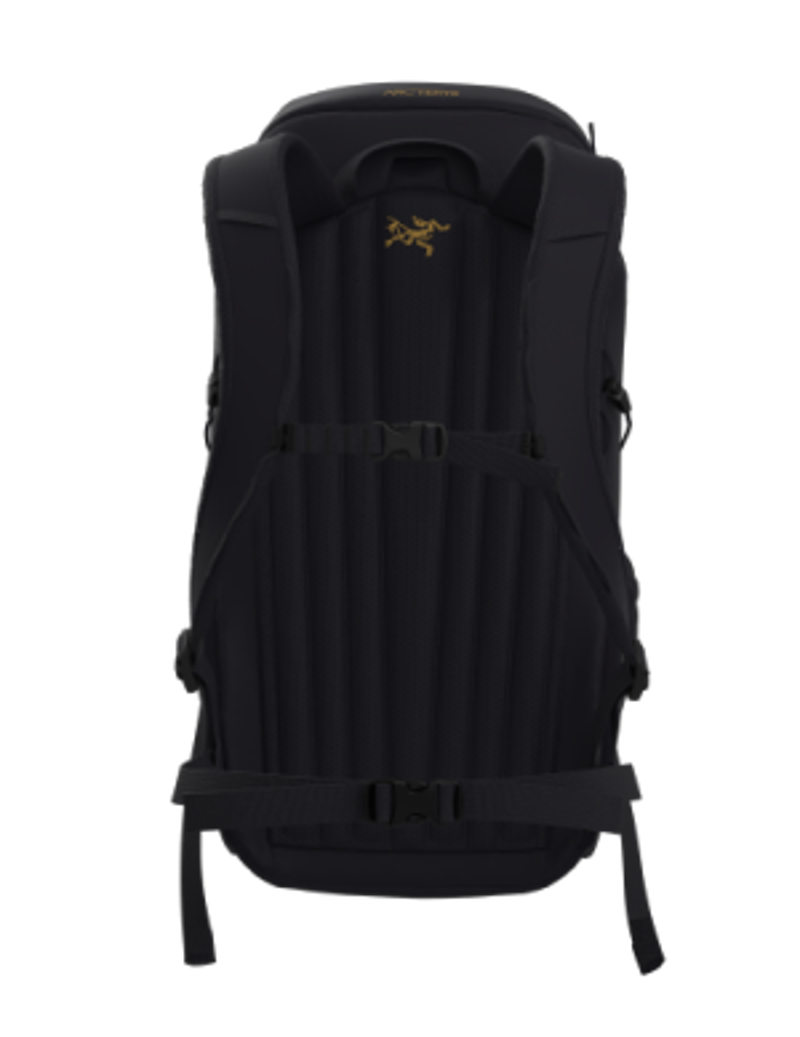 Arc'teryx Mantis 20L Backpack in Black-2