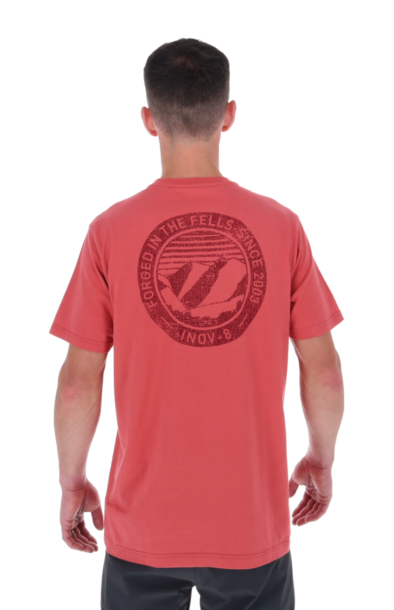 Inov-8 Men's Graphic 2003 T-Shirt in Dusty Rose-2