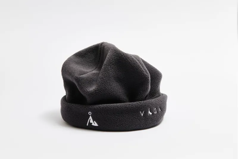 Vaga Adult Fleece Beanie in Charcoal-1