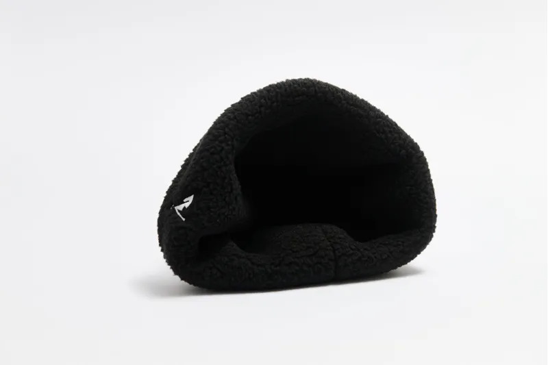 Vaga Adult Teddy Fleece Beanie in Black-5
