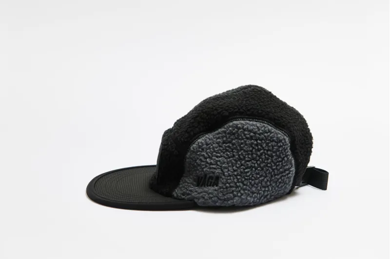 Vaga Adult Teddy Fleece Cap in Black/Charcoal-2