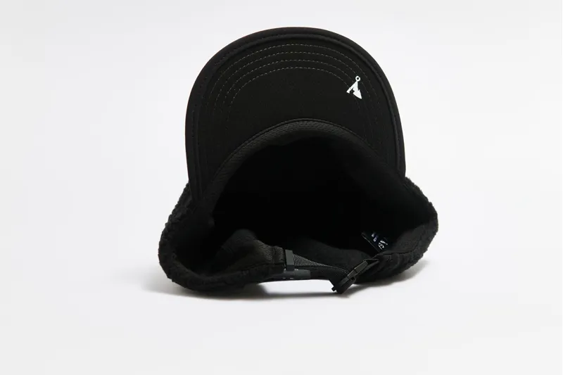 Vaga Adult Teddy Fleece Cap in Black-4