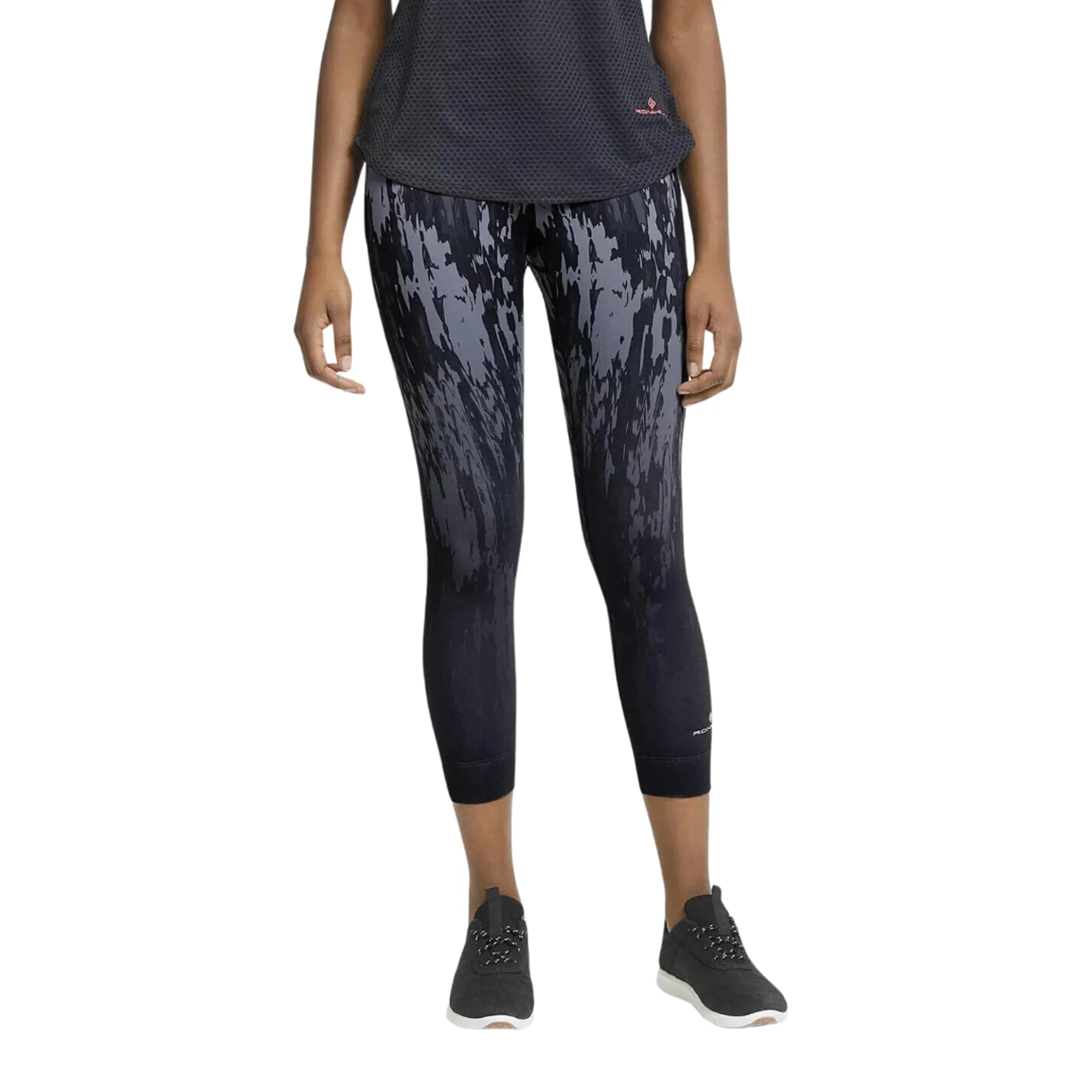 Ronhill Women s Momentum Crop Tight in Grey Acrylic