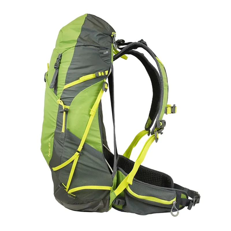 Vango Apex Air 30 in Green-2